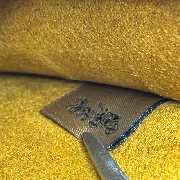 Coach Tabby Shoulder Bag 26 in Polished Pebble Leather - Chalk Authentic! - Picture 6 of 14